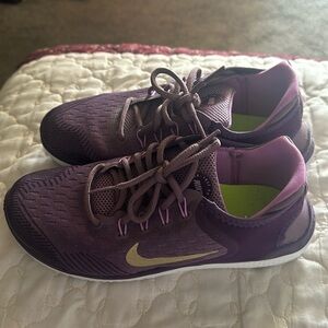 New Nike shoes for women